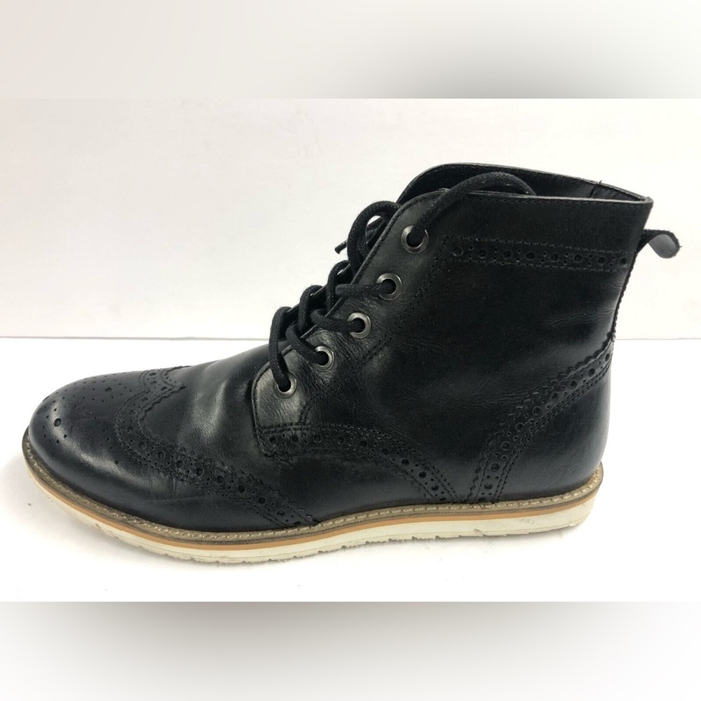 Crevo Men's Boardwalk Chukka Boots Black Leather, Size 9.5M
